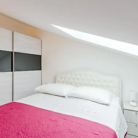 Lejlighed Ferienwohnung Fur 5 Personen Ca 65 Qm In Split, Dalmatien Mitteldalmatien Split