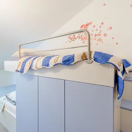 Apartment Ferienwohnung Fur 5 Personen Ca 65 Qm In Split, Dalmatien Mitteldalmatien Split