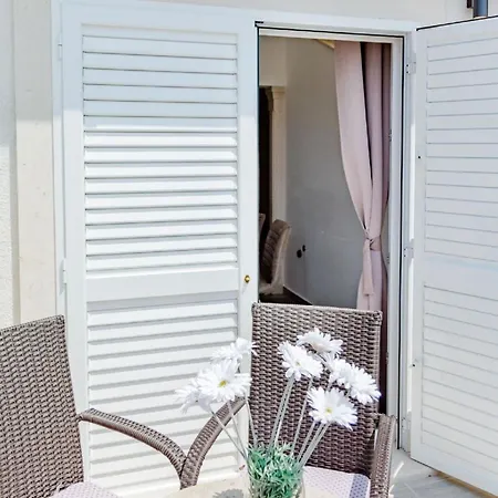 Ferienwohnung Fur 5 Personen Ca 65 Qm In Split, Dalmatien Mitteldalmatien Apartamento